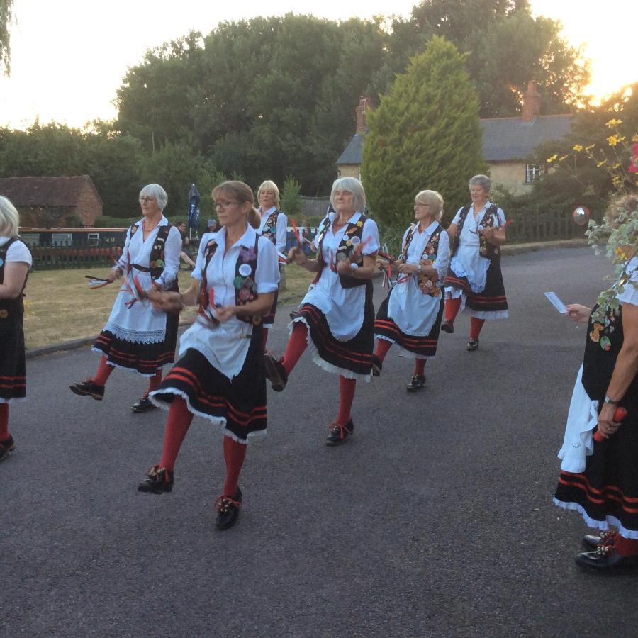 The Highwayman Hotel Kidlington Bagian luar foto