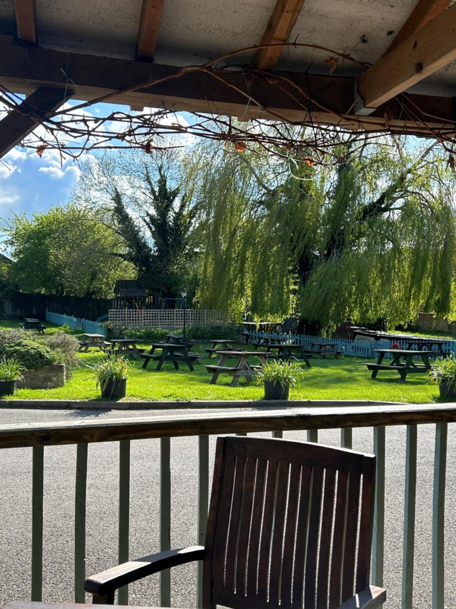 The Highwayman Hotel Kidlington Bagian luar foto