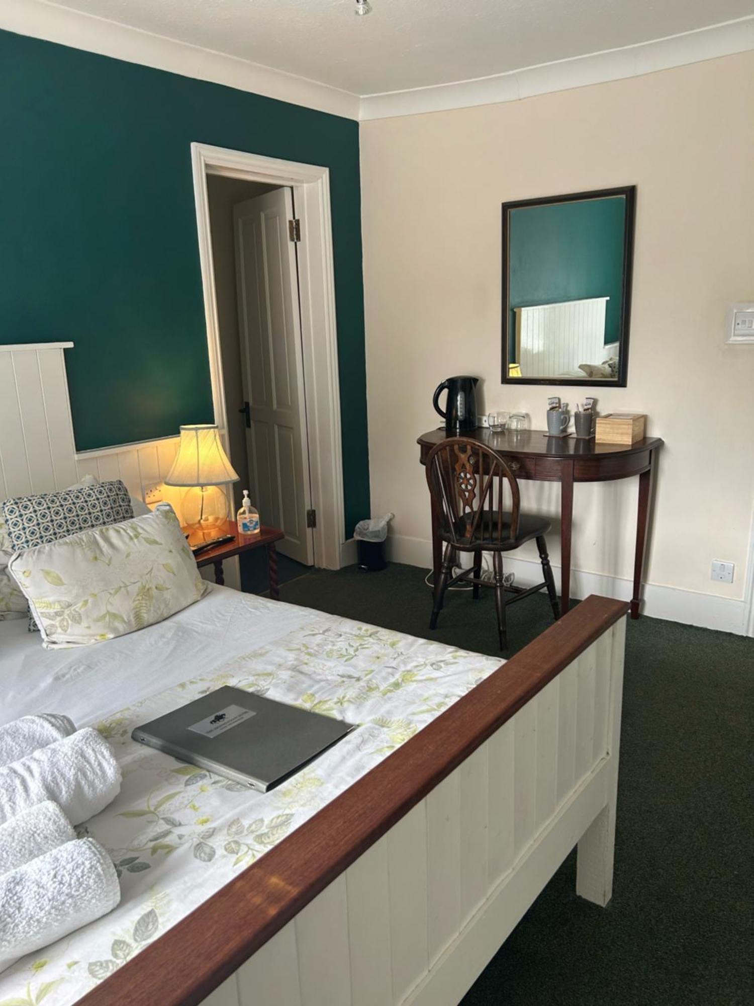 The Highwayman Hotel Kidlington Bagian luar foto